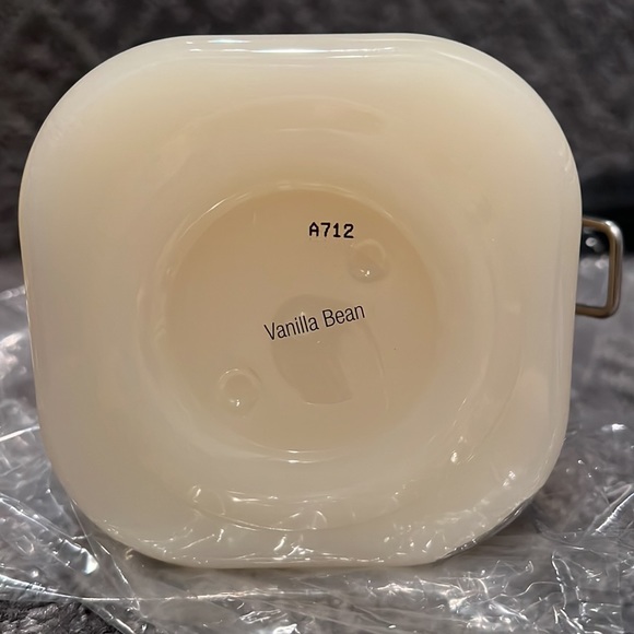 Josie Maran Lots of Butter Extra Sugar, The Body Joy Ritual, three piece. - Picture 2 of 7